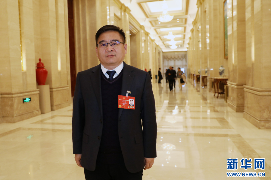 河北省人大代表、君乐宝乳业集团乳品与营养总工程师、河北科技大学教授王世杰。王立鹏 摄
